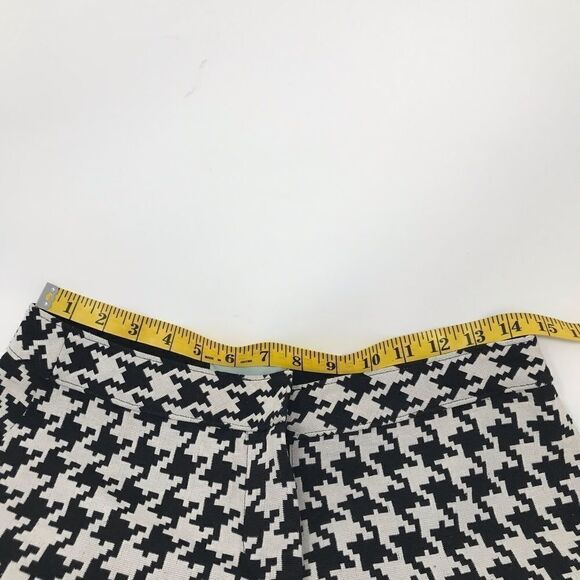 Judith March Shorts, Sz S - Picture 7 of 8